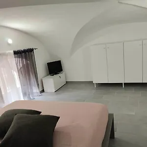  Apartament Maya's Włochy